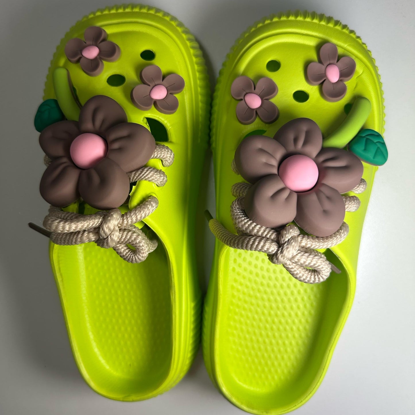 Green: Jungle Mist Clog Sandals